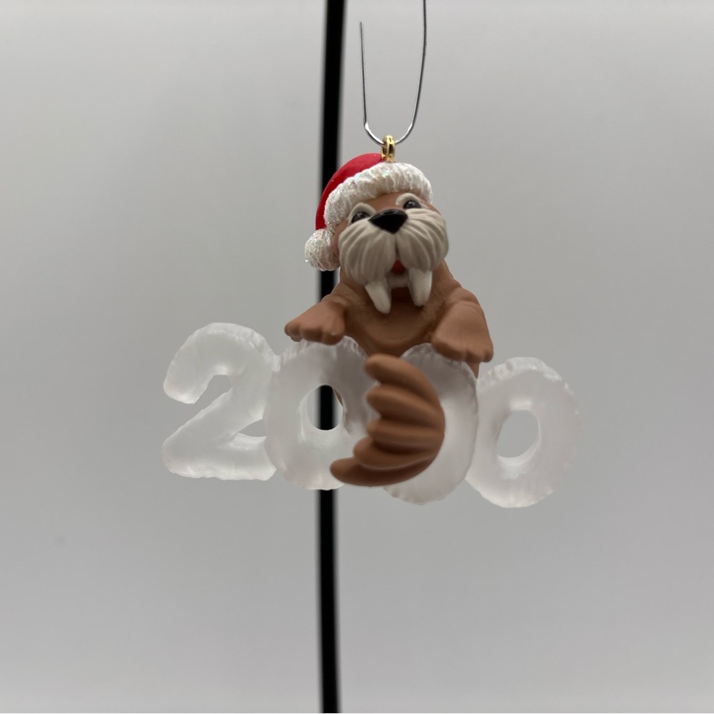 Hallmark Keepsake Ornament 2000 Vintage‎ Cool Decade 1st In Cool Decade Series